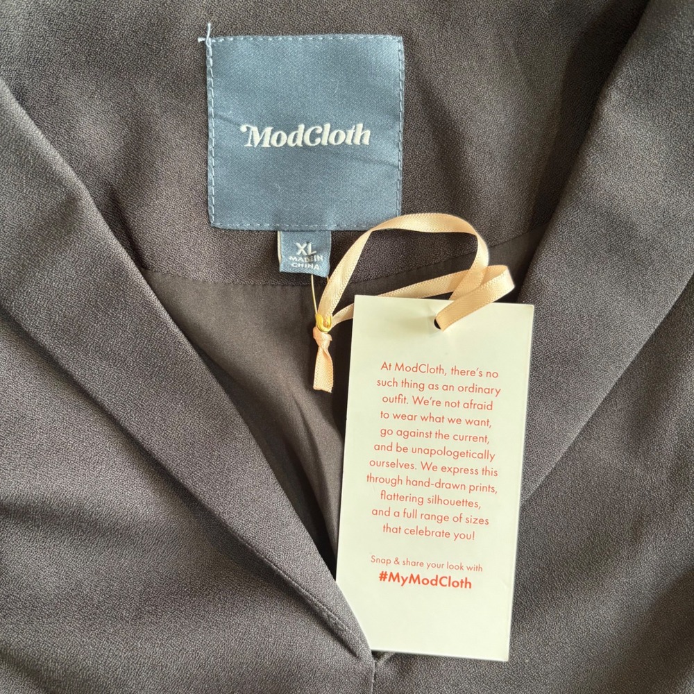 Modcloth Black Collared Fit-and-Flare Midi Dress - Picture 10 of 12